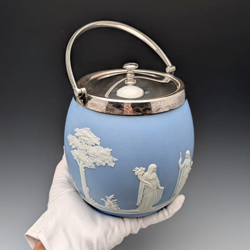 英國古董韋奇伍德餅乾桶碧玉淺藍色